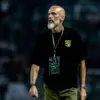 Eduardo Perez Ex Pelatih Persebaya