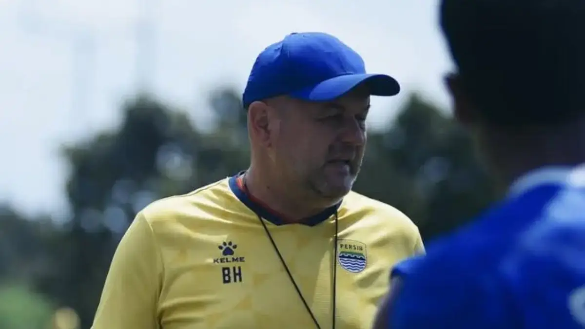 Bojan Hodak Head Coach Persib Bandung