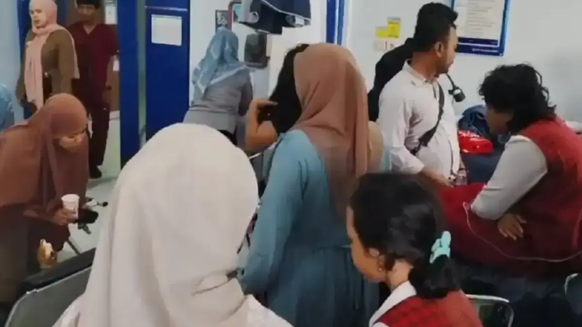 Diduga Santap SOP Ayam MBG, 20 Siswa SD di Cirebon Tumbang, Dilarikan ke Puskesmas Keracunan MBG