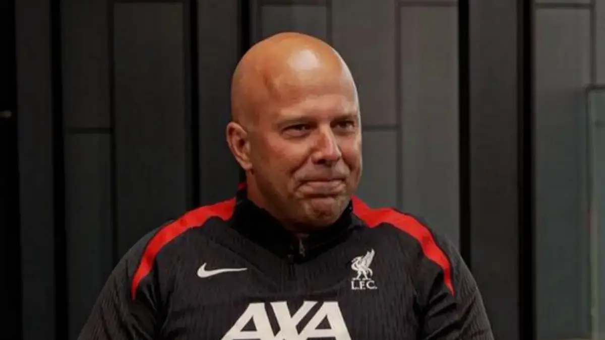 Duel Bayangan Slot: Siapa Sebenarnya yang Menggantikan Arne Slot di Feyenoord, dan Apa Cerita di Baliknya? Sepakbola Dunia