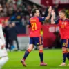 Mikel Oyarzabal merayakan gol kedua Spanyol dalam laga Kualifikasi Piala Dunia 2026 Grup E melawan Turki di Se