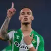 Pemain Real Betis Antony melakukan selebrasi usai mencetak gol ke gawang Lyon di Liga Europa 2025/2026.