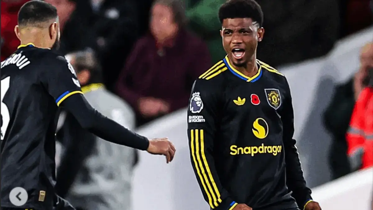 Pecah Telur! Amad Diallo Cetak Gol Pertama Musim Ini dan Bikin MU Selamat dari Kekalahan foto