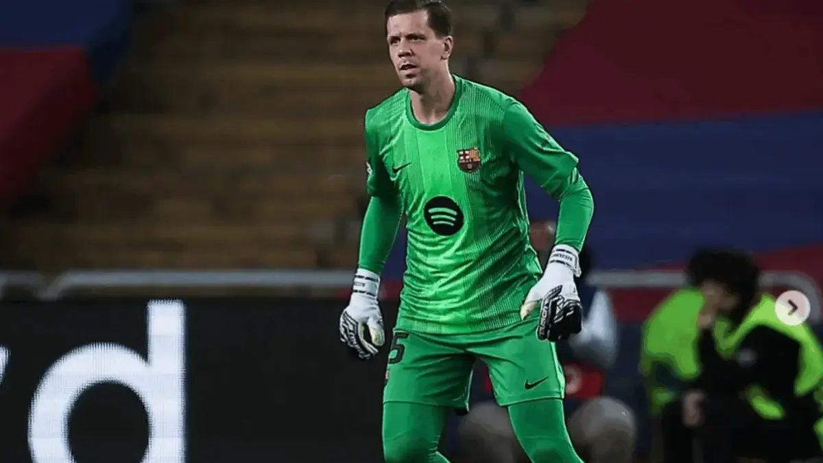 Van Basten Geram: Club Brugge Dirampok VAR di Laga Kontra Barcelona! foto