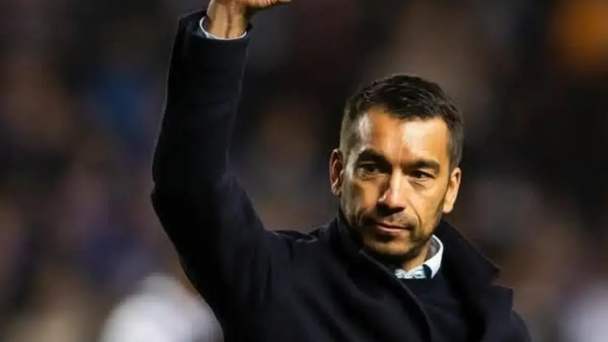 Liverpool Terpuruk, Giovanni van Bronckhorst Makin Dekat ke Kursi Pelatih Timnas Indonesia? Giovanni Van Bronckhorst