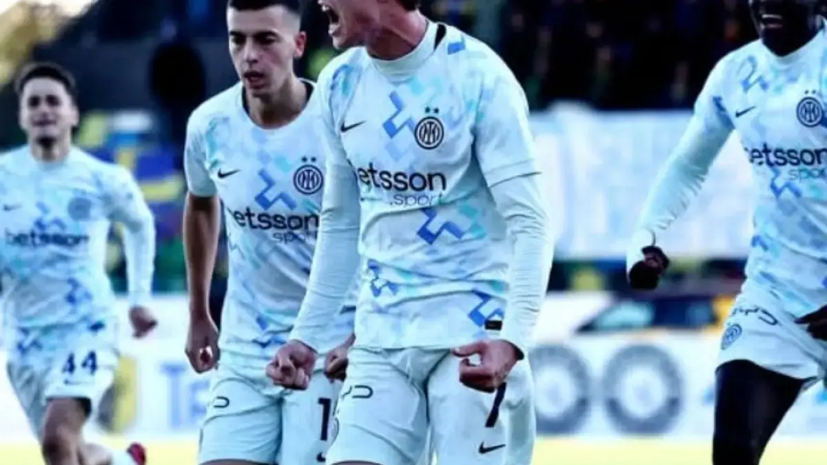 Cristian Chivu Murka Usai Inter Takluk dari AC Milan, Kekalahan Tinggalkan Luka Mendalam Inter Milan