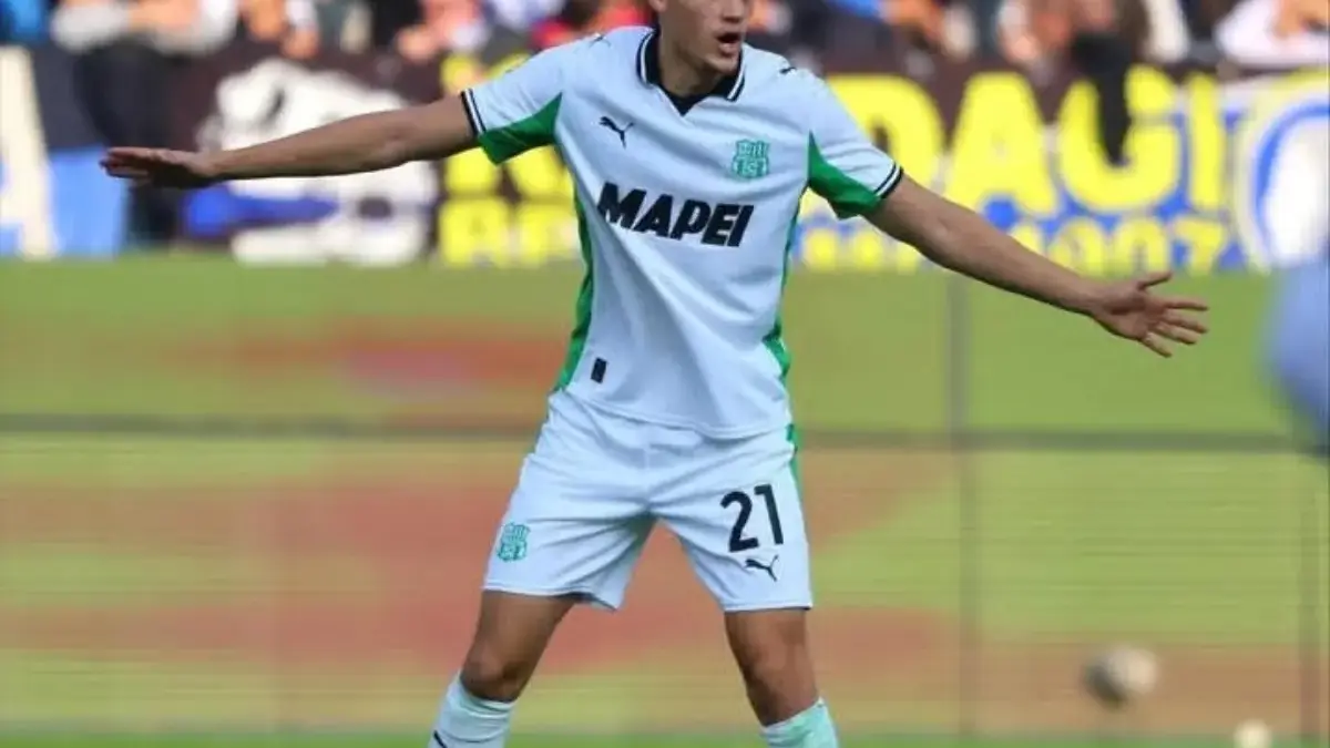 Gol Cepat Hancurkan Rencana, Jay Idzes Kritik Hasil Imbang Sassuolo vs Pisa Jay Idzes