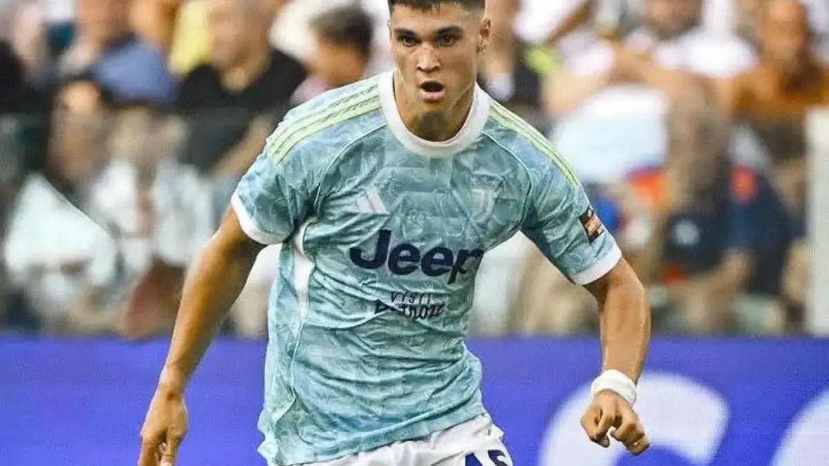 Vasilije Adzic Masih Punya Jalan Panjang di Juventus, Kesalahan Lama Jangan Jadi Kutukan Vasilije Adzic