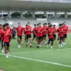 Timnas Indonesia U-22 melakukan latihan perdana untuk persiapan SEA Games 2025.