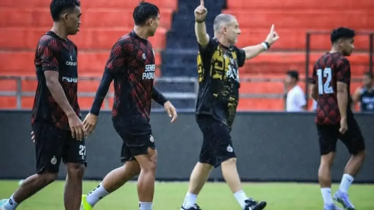 Prediksi Skor Pertandingan Semen Padang vs Borneo FC di Pekan ke-12 BRI Super League 2025/2026 BRI Super League 2025/2026