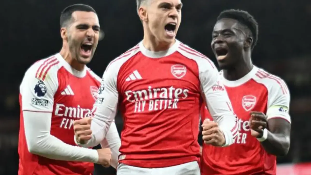 Arsenal Melesat: Saat Pesaing Silih Berganti, Konsistensi Mereka Tak Tergoyahkan Arsenal