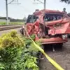 Kecelakaan Kereta Api Bangunkarta. foto: tangkapan layar depan radarcirebon.tv