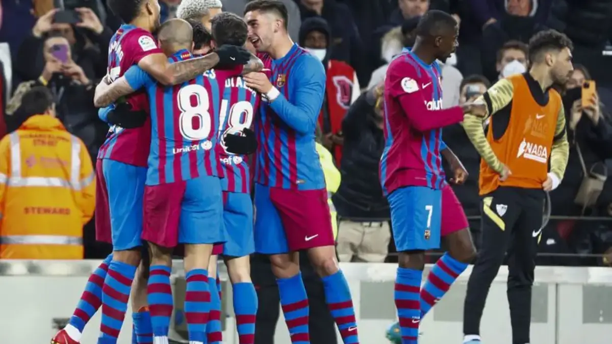 Barcelona Libas Elche 3-1, Hansi Flick Tetap Senang Meski Dominasi Bola Tertinggal Barcelona