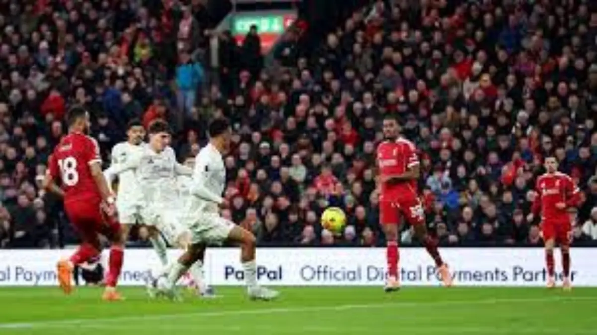 Hasil Liverpool vs Nottingham Forest Dengan Skor Telak 0-3 hasil liverpool vs nottingham forest. Foto: tangkapan layar depan radarcirebon.tv