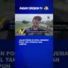 Jalan Poros di Desa Jemaras Kidul Tak Terurus dan Lumpuh