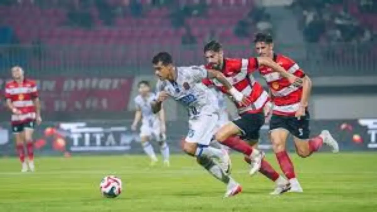 persijap vs semeng padang. foto: tangkapan layar depan radarcirebon.tv
