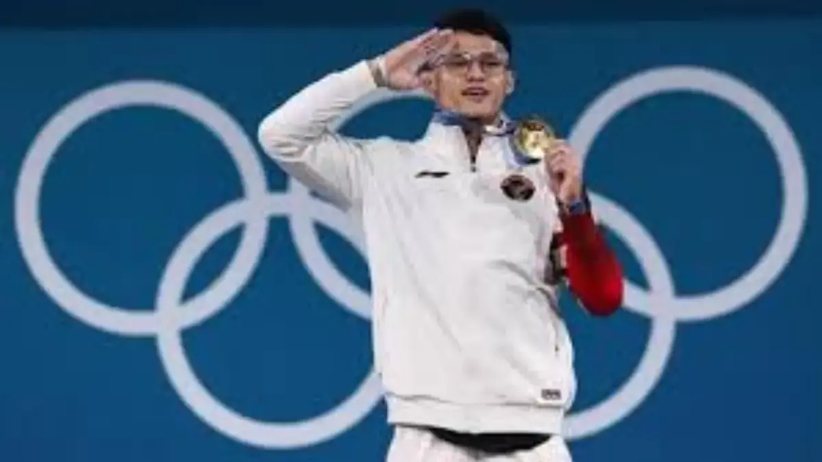 Prabowo Subianto Mengangkat Rizki Juniansyah Sebagai Letnan Dua TNI rizki juniansyah diangkat jadi letnan. Foto: tangkapan layar depan radarcirebon.tv