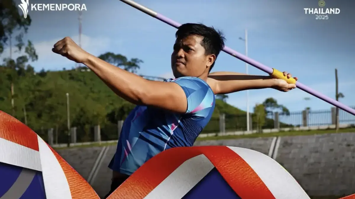 Atlet lempar lembing