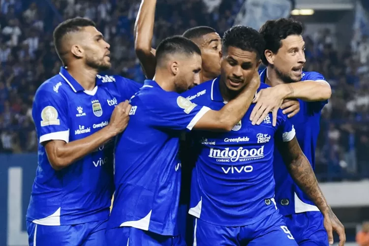 Jadwal Lengkap Laga Tunda Pekan ke-8 Super League 2025/2026, Persib Tantang PSM demi Puncak Klasemen! foto