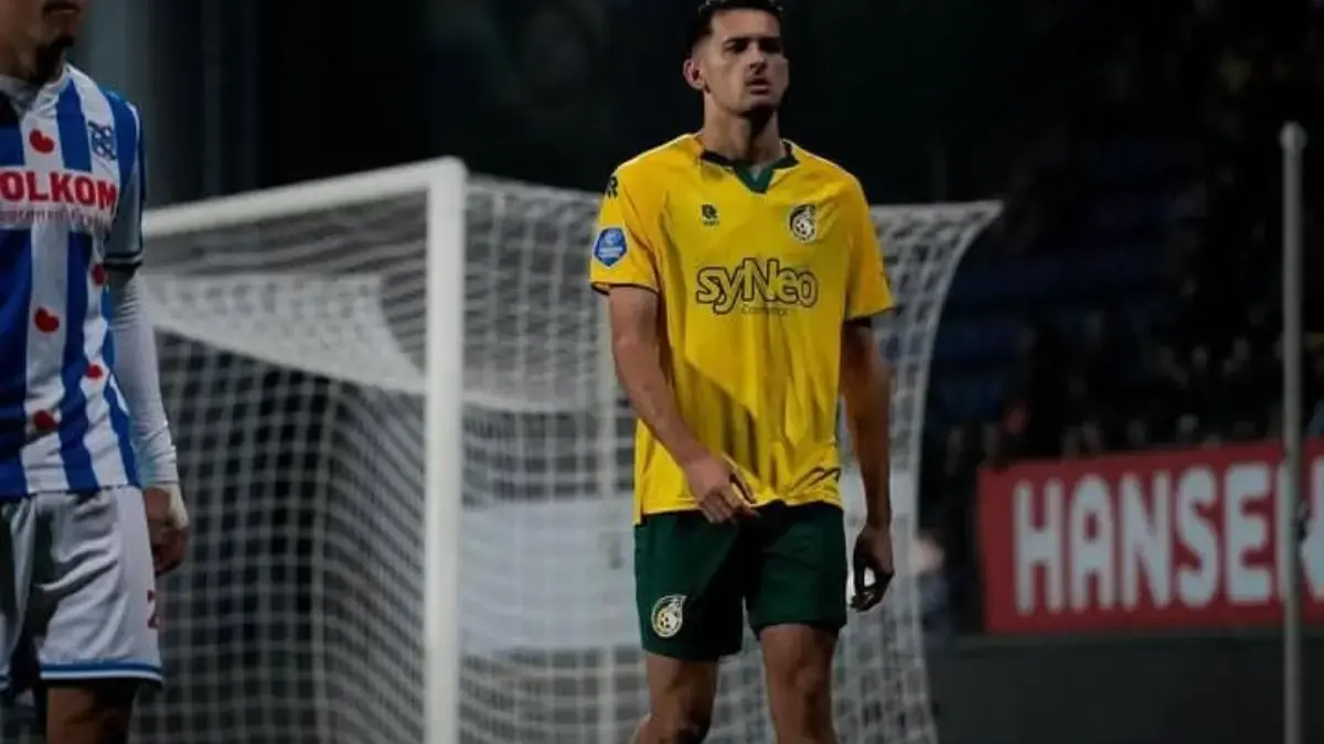 Kartu Merah Justin Hubner saat Menghadapi Ajax Menurut Pengamat Belanda: Dianggap Tepat dan Menjadi Pola yang Kartu Merah Justin Hubner saat Menghadapi Ajax Menurut Pengamat Belanda