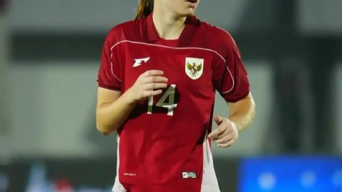 Pengakuan Isa Warps Mengenai Kecemasannya Saat Timnas Putri Indonesia Menghadapi Singapura di SEA Games 2025 Isa Warps Timnas Putri Indonesia