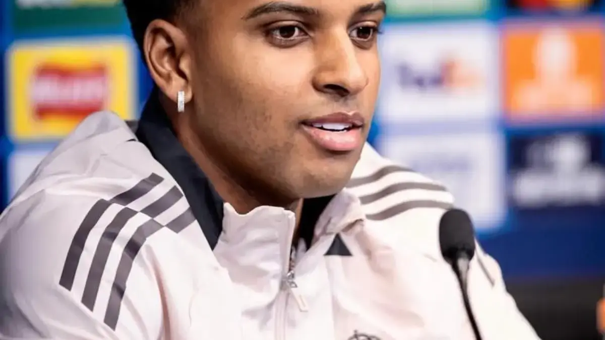 Rodrygo Goes Pemain Sepakbola Real Madrid