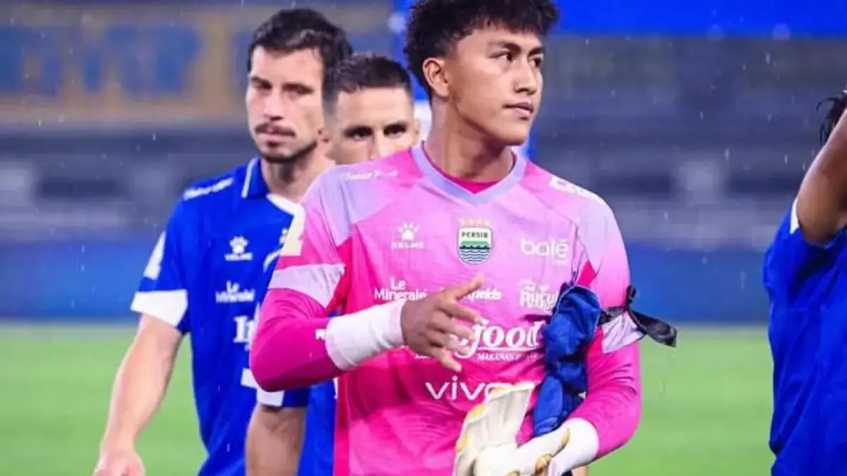 Fitrah Maulana Kiper Muda Persib