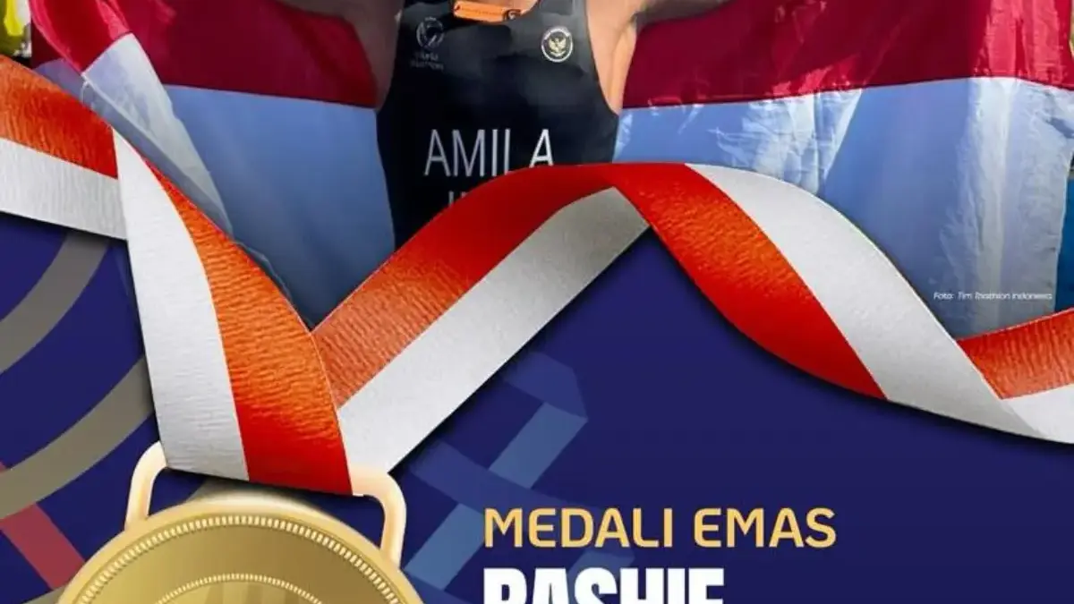 Peraih medali emas cabor triathlon