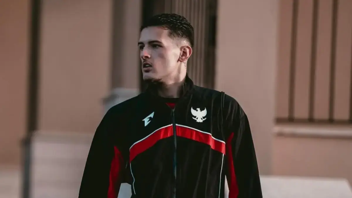 Petaka 8 Menit: Justin Hubner Diusir dan Dinilai “Bodoh” Fortuna Sittard Pupus oleh Ajax Sepakbola Dunia