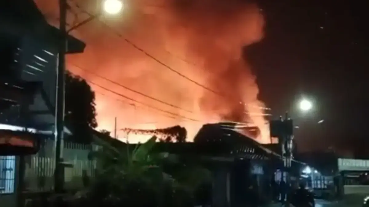Pasar terbakar