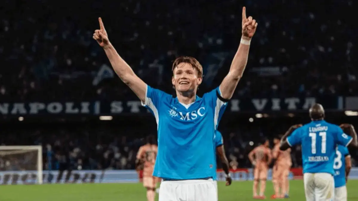 Napoli Borong Penghargaan, Scott McTominay Dinobatkan Pemain Terbaik Serie A 2024/25 foto