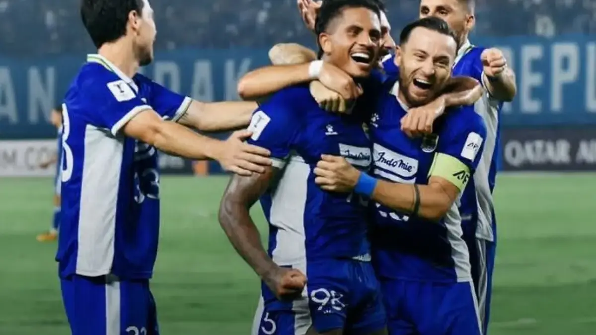 Laga Persib Bandung vs Bhayangkara Tak Tayang di Indosiar, Ini Jadwal dan Cara Nontonnya Persib Bandung