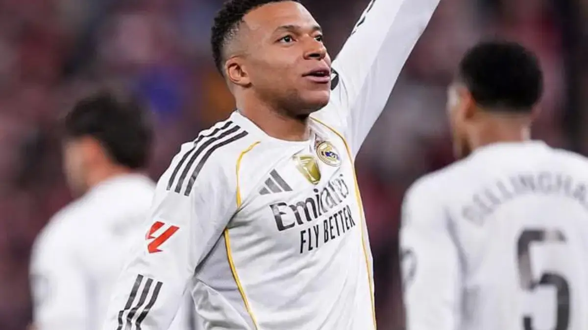 Cedera Lutut Mbappe, Real Madrid Dipastikan Tanpa Striker Utama Tiga Pekan Kylian Mbappe