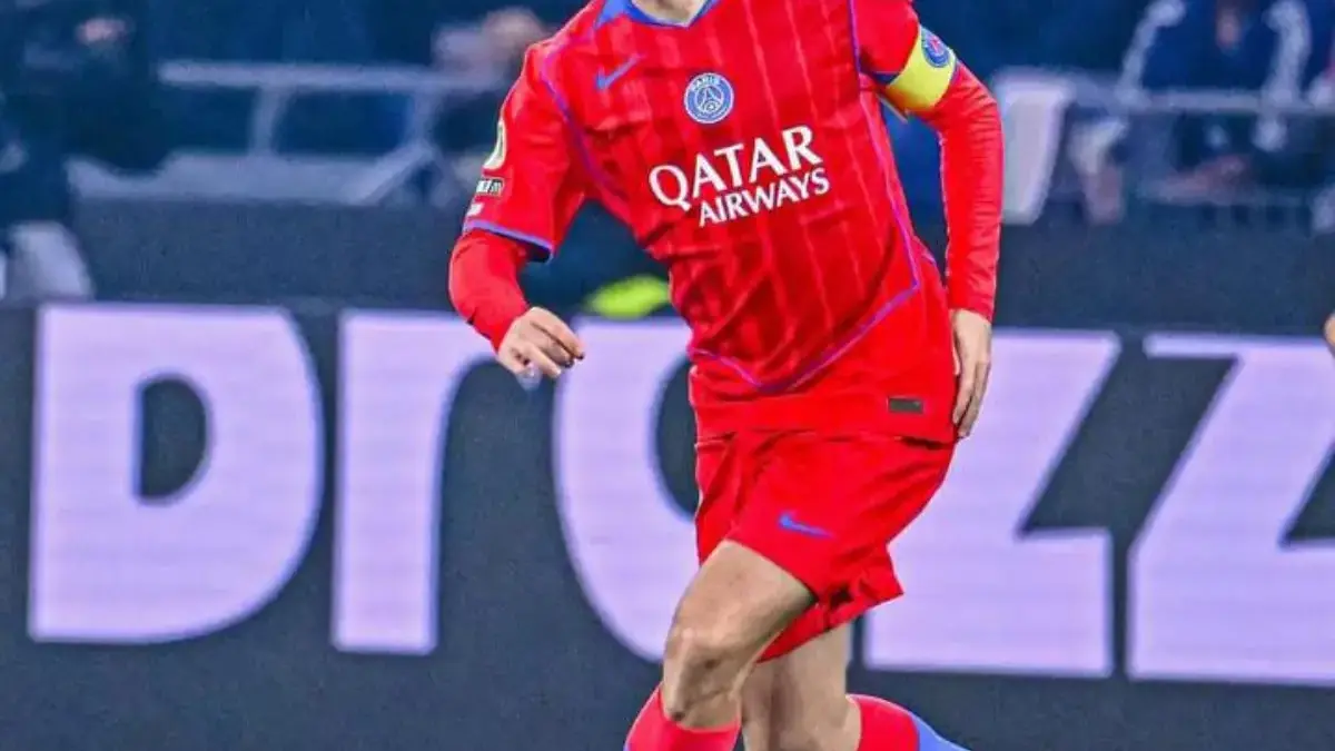 Vitinha Sebut PSG Jalani 2025 dengan Performa Nyaris Sempurna Vitinha