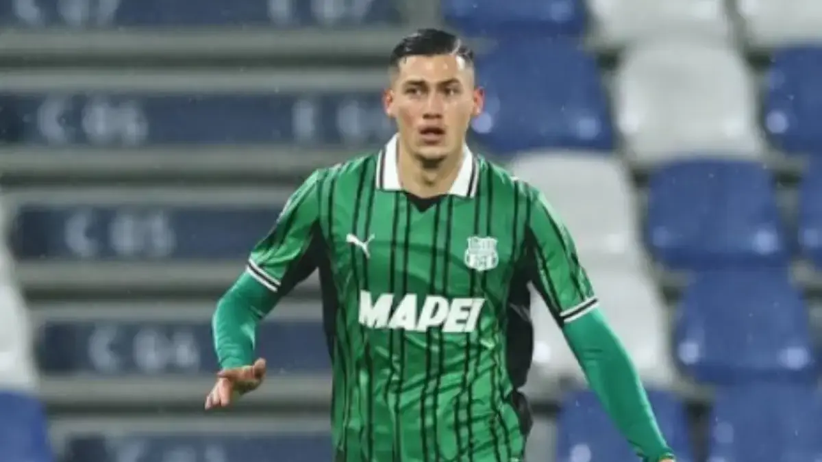 Jay Idzes Tampil Solid 90, Sassuolo Curi Poin di Kandang Bologna pada Liga Italia jay idzes sassuolo