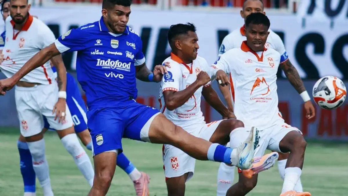 Persib Bandung vs Malut United, BRI Super League 2025