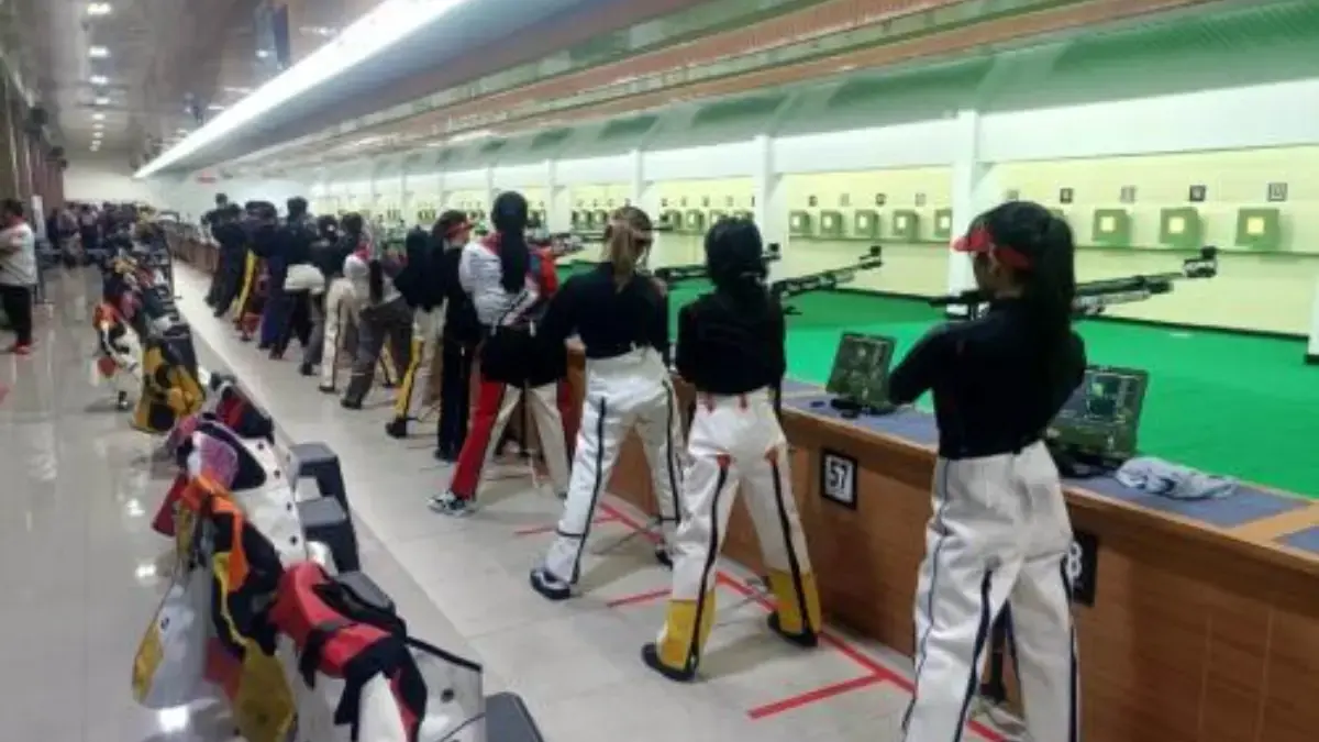 Tim menembak beregu putri Indonesia berhasil meraih medali emas ke-21 di SEA Games 2025