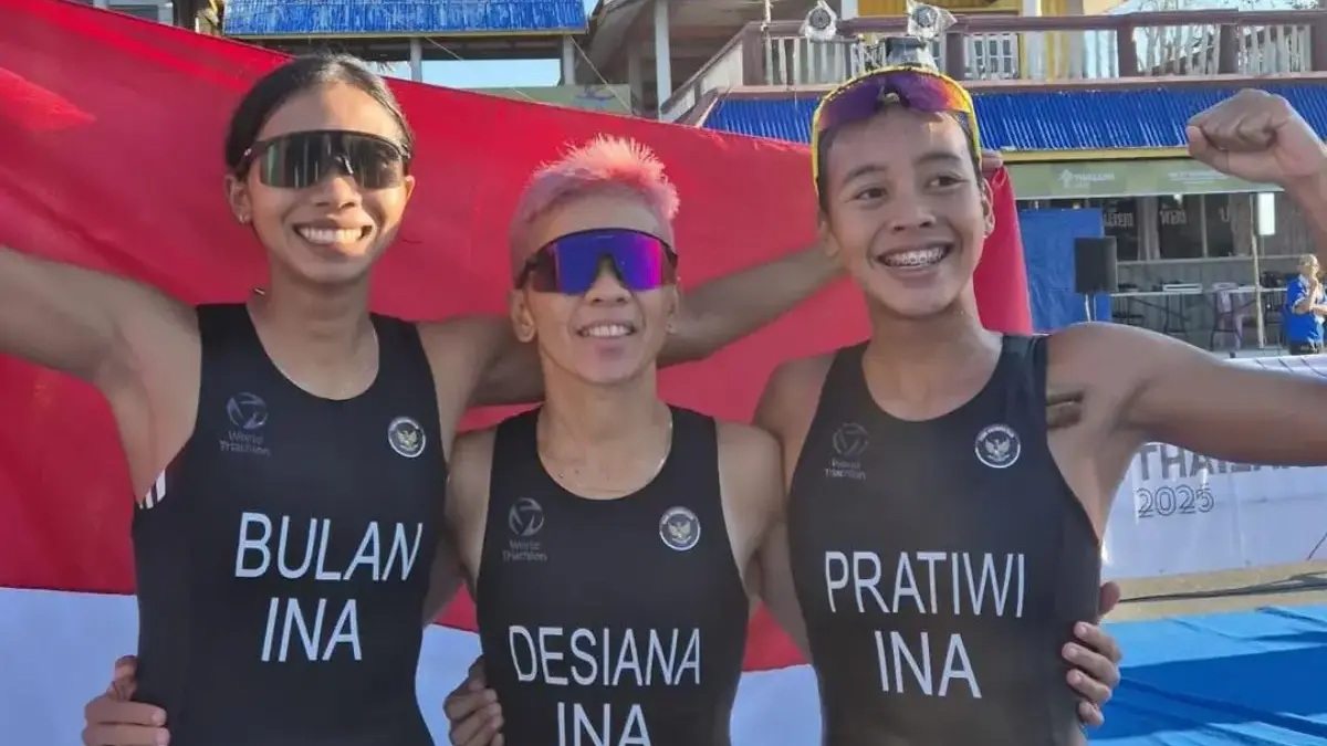 Tim triathlon putri Indonesia medali emas SEA Games 2025