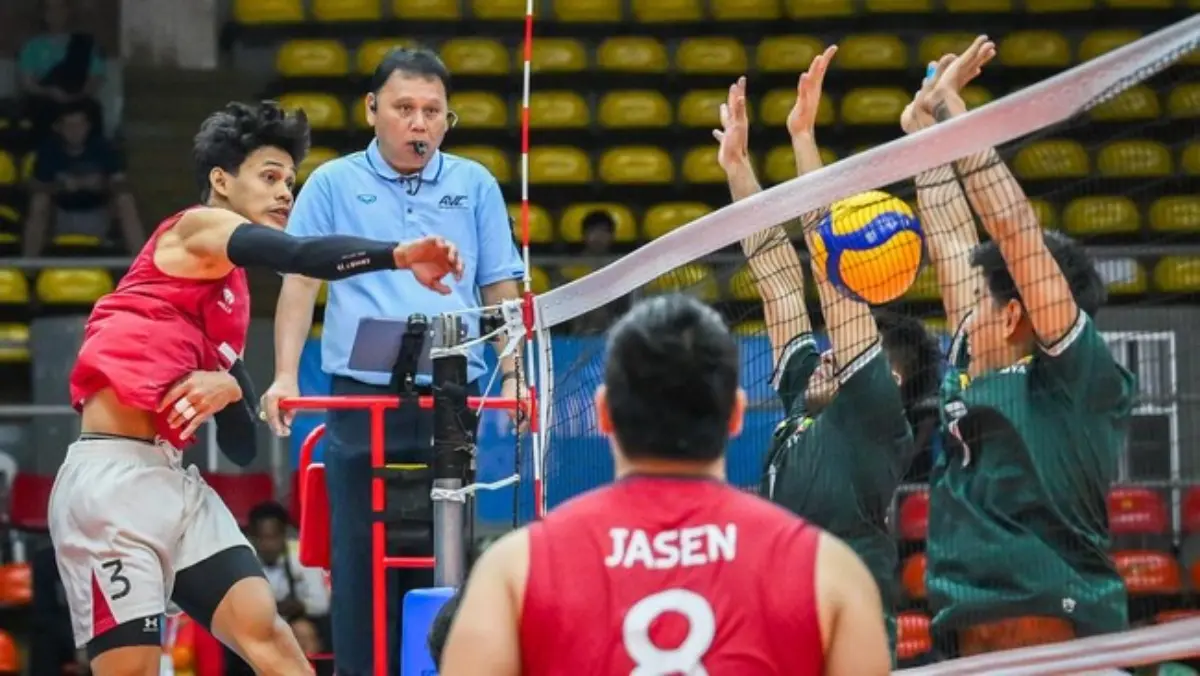 Atlet Timnas Voli Indonesia bersiap bertanding di SEA Games 2025