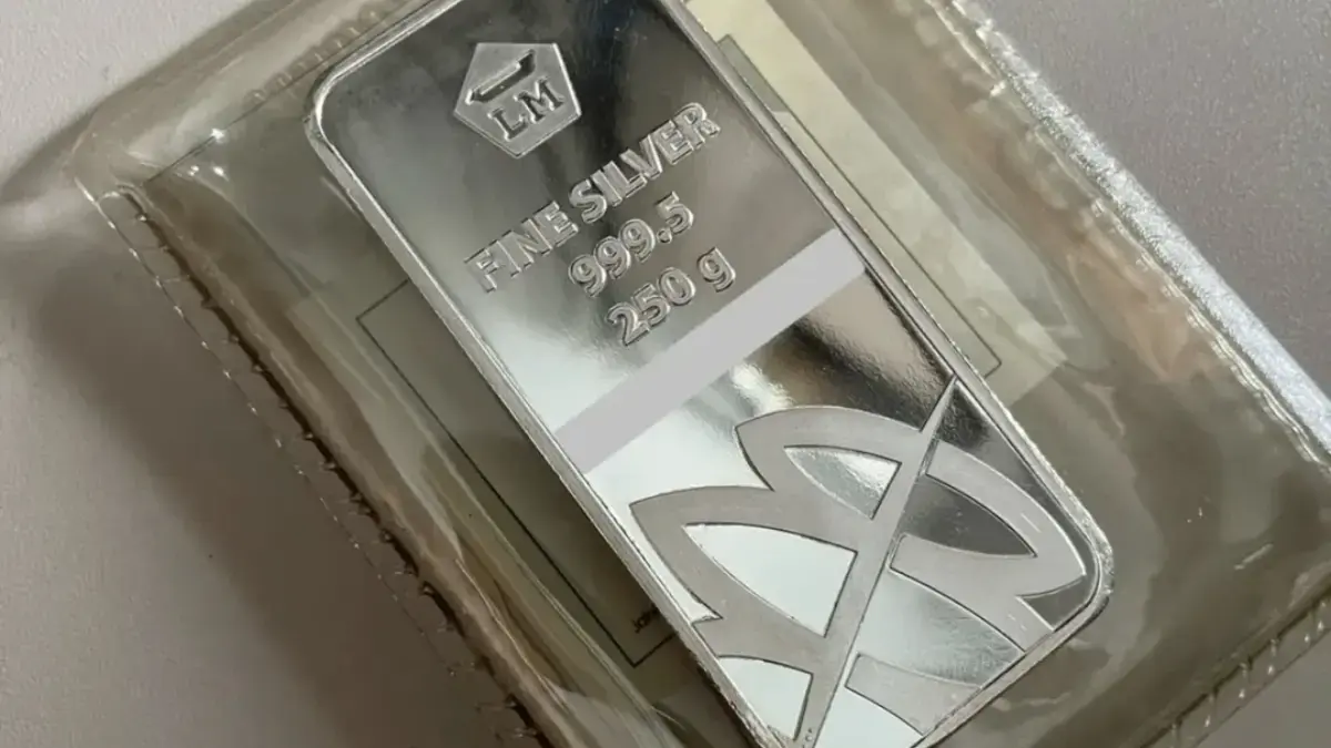 Harga Perak Antam Hari Ini 25 Januari 2026: Belum Dapat Pembaruan, Menunggu Penyesuaian Pasca Lonjakan Harga G Harga Perak Antam