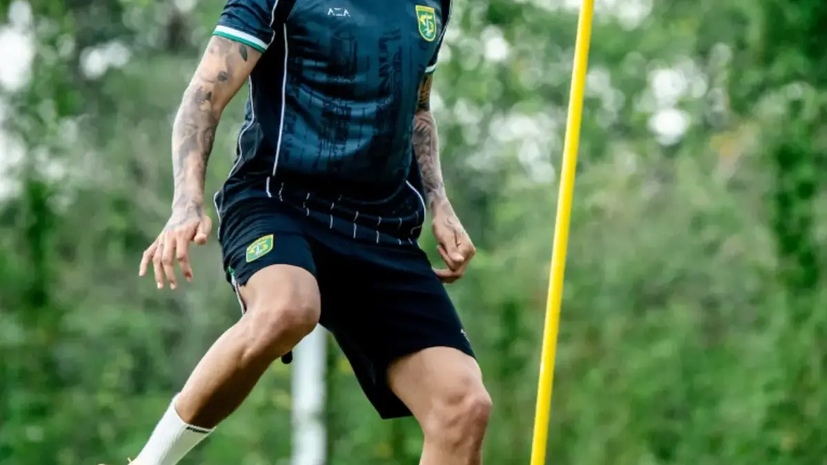 Bursa Transfer Super League: Persija Lepas Banyak Pemain, Persebaya Datangkan Amunisi Brasil, Persib Masih Ten