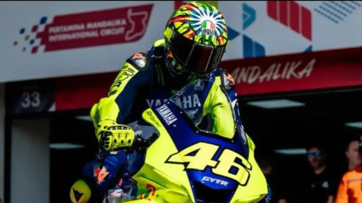 Update Sirkuit Mandalika Hari Kedua: Valentino Rossi Sempat Keluar Lintasan MotoGP