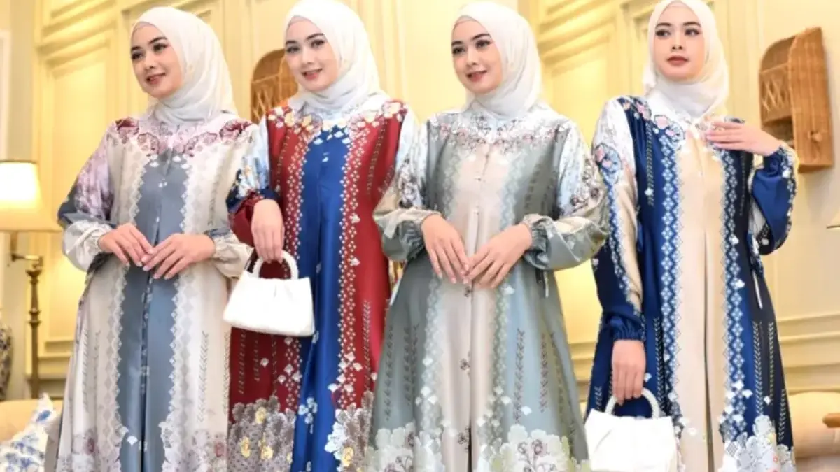 Tren Baju Lebaran 2026 Viral, Model Gamis Rompi Lepas Jadi Primadona Emak-Emak gamis rompi lepas