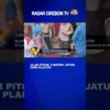 Ular Piton 3 Meter Jatuh Dari Plafon