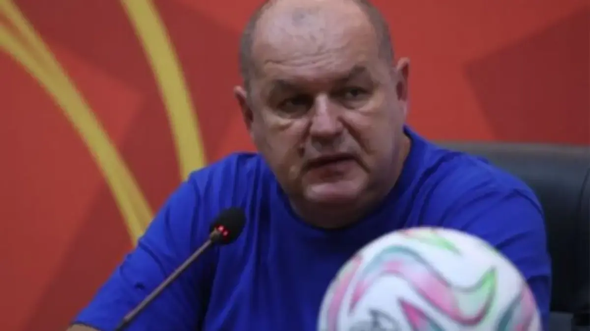 Ujian Berat Persib di Kediri, Bojan Hodak Waspadai Kekuatan Persik di Stadion Brawijaya persik vs persib