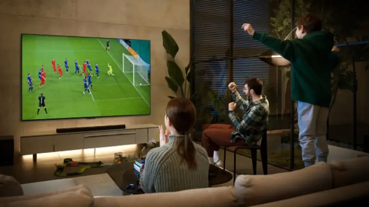 Sepak Bola Malam Ini