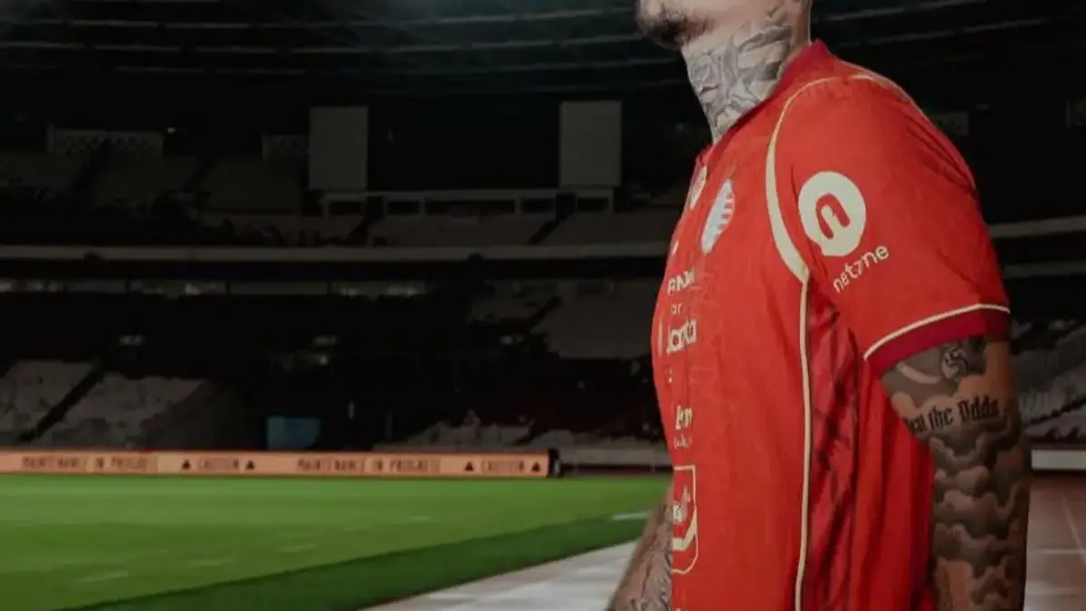 Alasan Shayne Pattynama Tak Kunjung Jadi Pemain Utama Persija