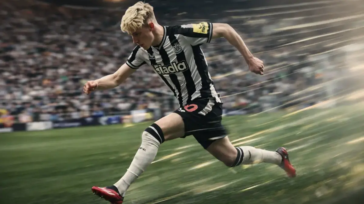 Manchester United Makin Ngebet, Anthony Gordon Jadi Manusia Tercepat di Liga Champions Anthony Gordon