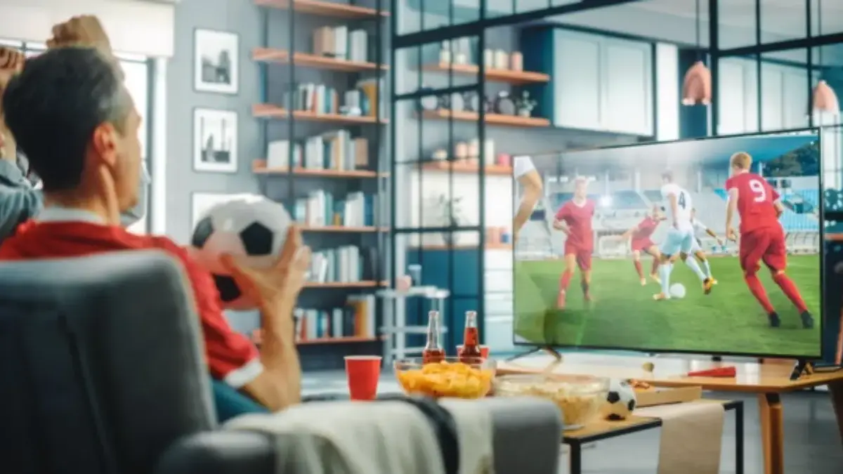 Sepak Bola Malam Ini