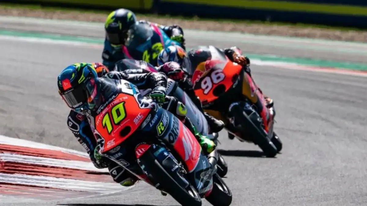 Hasil Moto3 Amerika: Veda Ega Kecelakaan di Trek COTA, Pini Menang Dramatis Hasil Moto3 Amerika